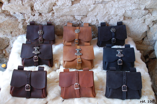 Escarcelle en cuir souple